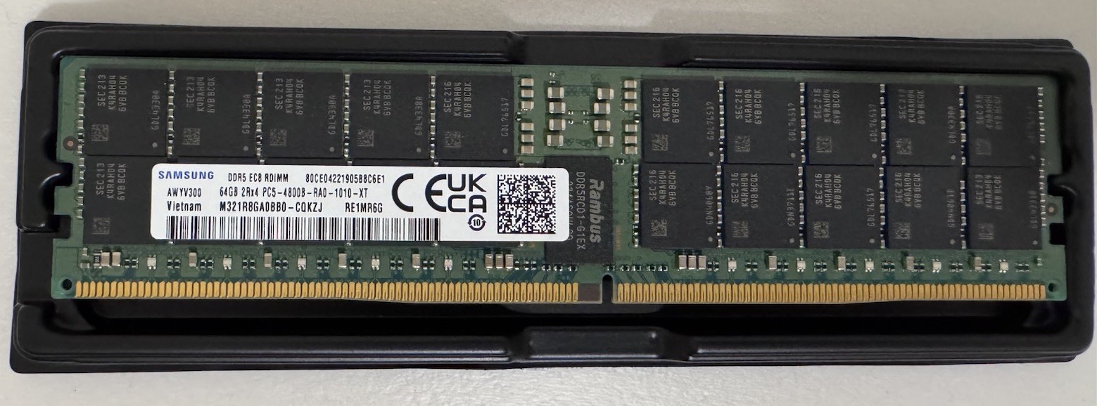 SAMSUNG 64GB 2RX4 PC5-38400 DDR5-4800 SERVER MEMORY (M321R8GA0BB0-CQKZJ)