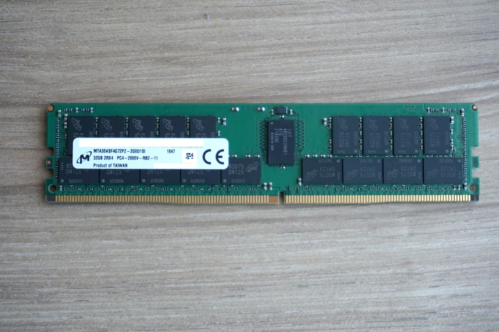 Micron MTA36ASF4G72PZ-2G6D1SI 32GB PC4-2666V DDR4-21300 ECC Server Memory (1847 Micron MTA36ASF4G72PZ-2G6D1SI 32GB PC4-2666V DDR4-21300 ECC Server Memory (1847