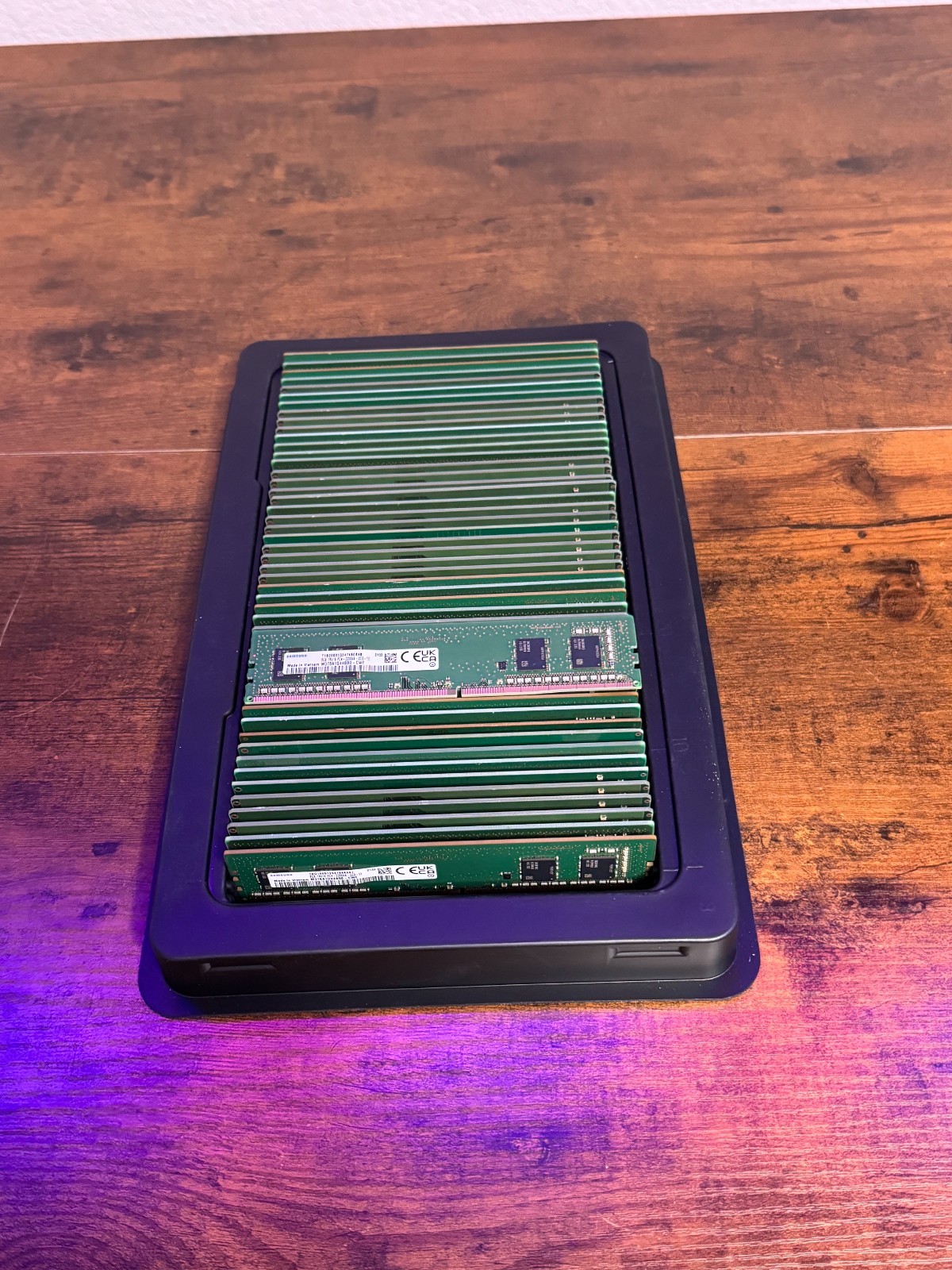 Lot of 50 Samsung 8GB 1Rx16 PC4-3200AA-UCO-11 M378A1G44BB0-CWE RAM