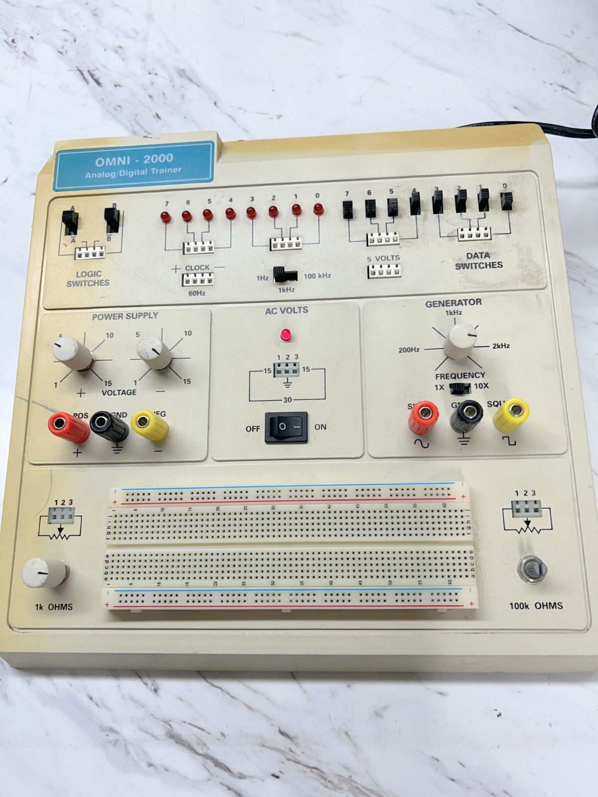 Vintage Item OMNI-2000 Analog/Digital  Trainer