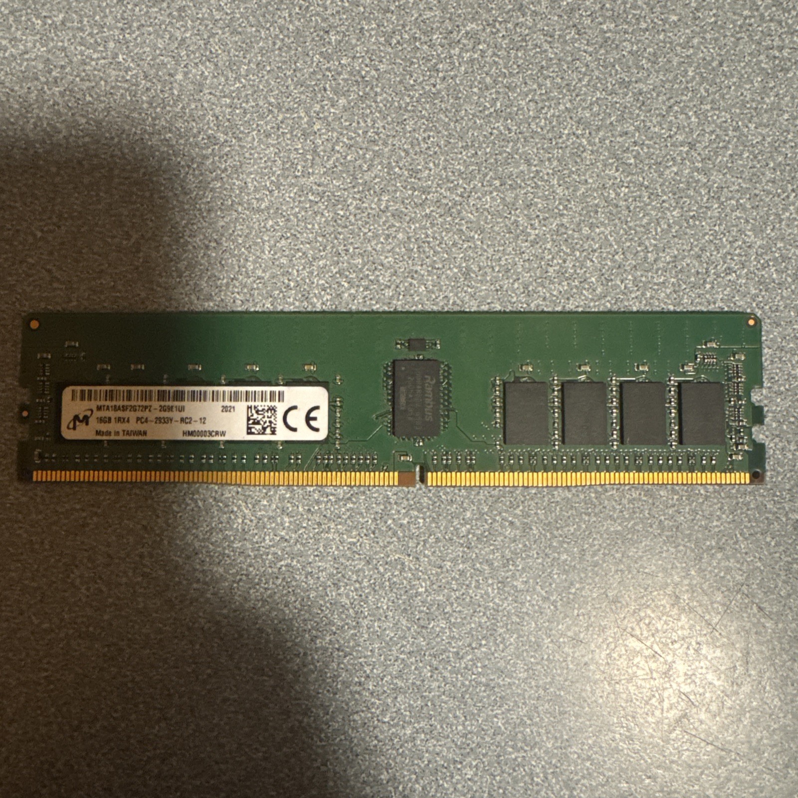 Micron 16GB 1Rx4 DDR4 PC4-2933Y ECC 1.2V 288-pin RDIMM RAM MTA18ASF2G72PZ