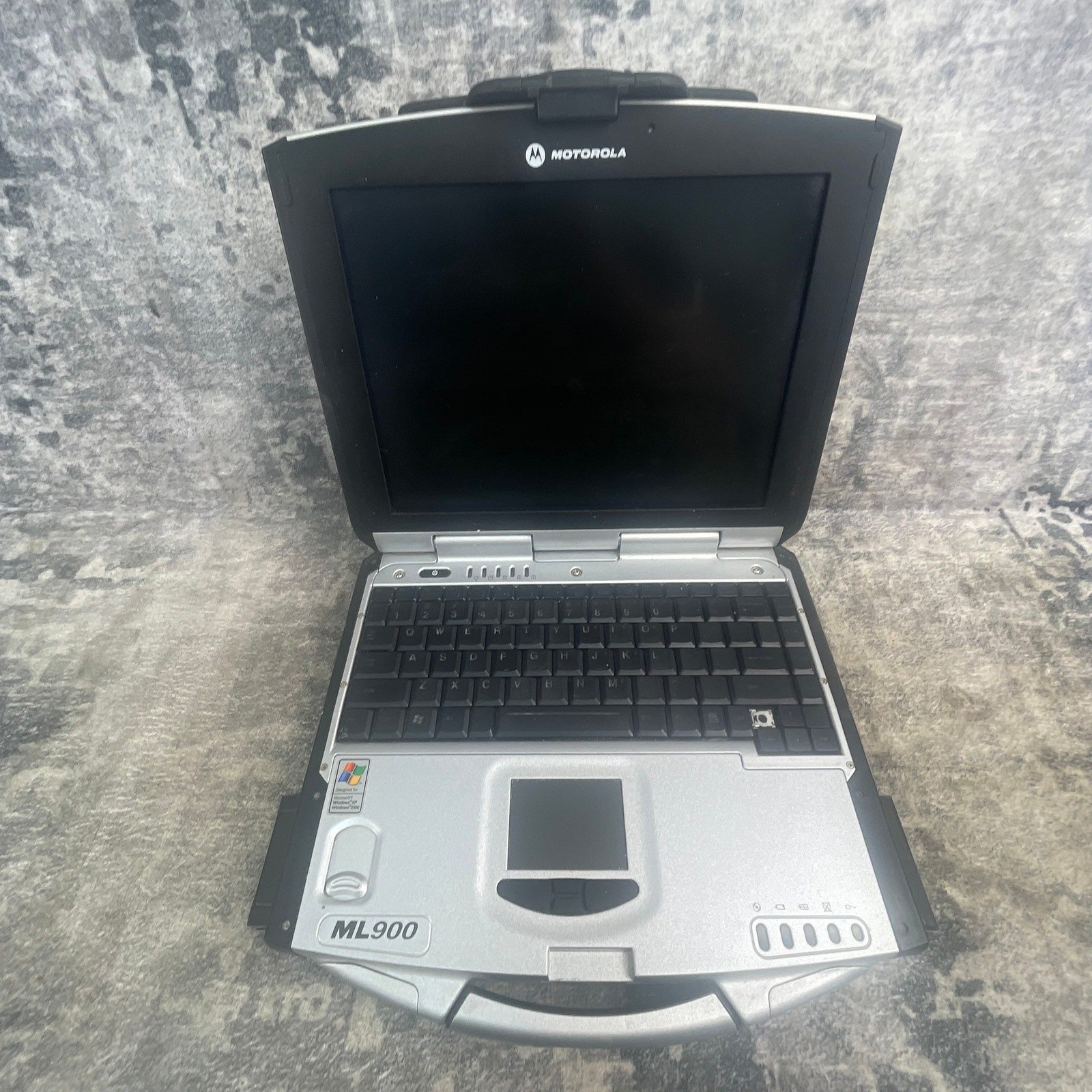 Vtg Motorola ML900 Rugged Laptop Windows XP COA As Is For Parts Hardware Vtg Motorola ML900 Rugged Laptop Windows XP COA As Is For Parts Hardware