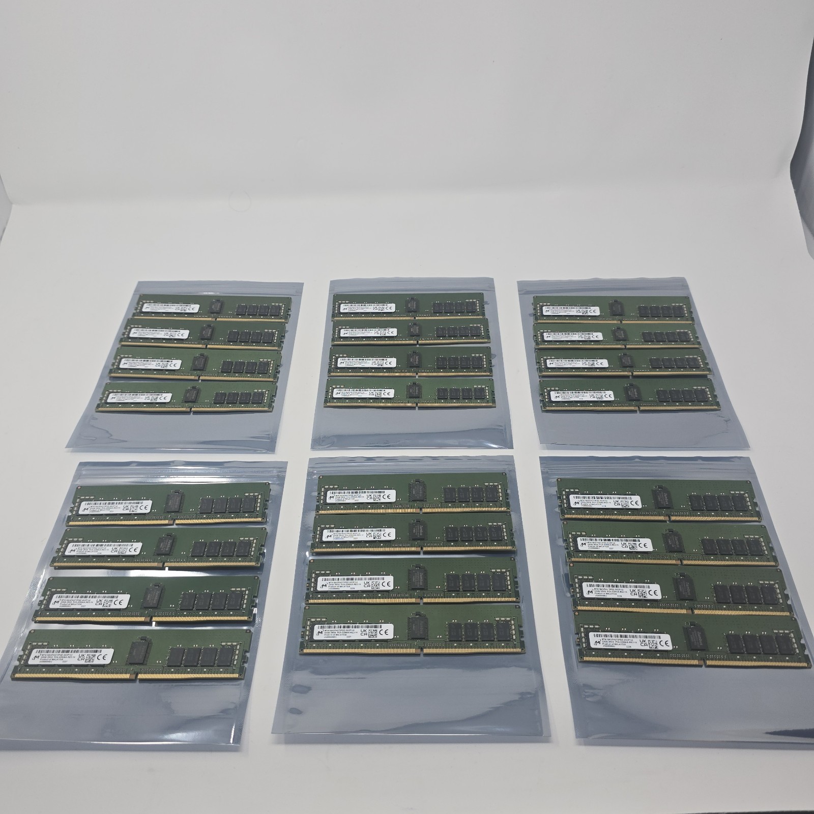 768GB RAM - Micron 32GB DDR4 RDIMM 24 Stick Server Pull PC4-3200 768GB RAM - Micron 32GB DDR4 RDIMM 24 Stick Server Pull PC4-3200