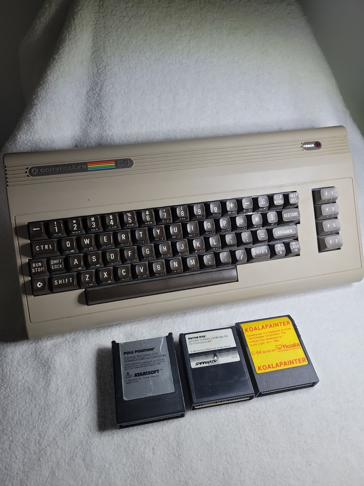 Vintage Commodore 64 C64 Breadbin Computer Main Unit Console UNTESTED CLEAN Game