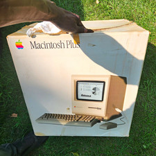 Vintage Apple Macintosh Plus M0001A Computer CIB Complete In Box WORKING picture