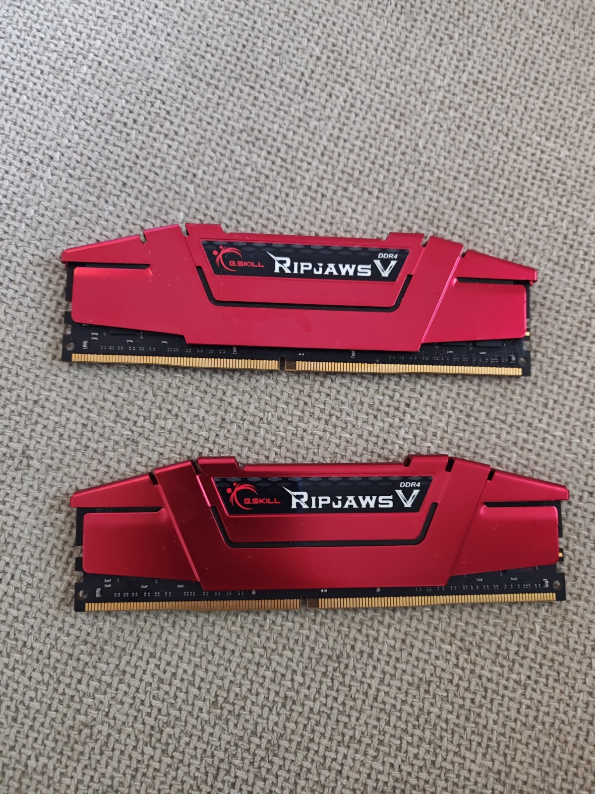 G. Skill Ripjaws v Series DDR4-3600 PC RAM 32GB (2 x 16GB) 288-Pin G. Skill Ripjaws v Series DDR4-3600 PC RAM 32GB (2 x 16GB) 288-Pin