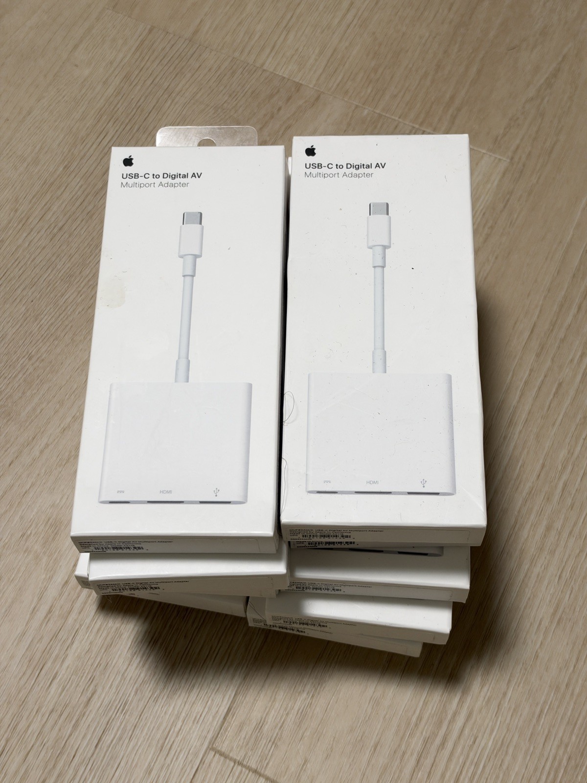 Genuine OEM Apple USB-C Digital AV Multiport Adapter A1621 ***New Sealed***