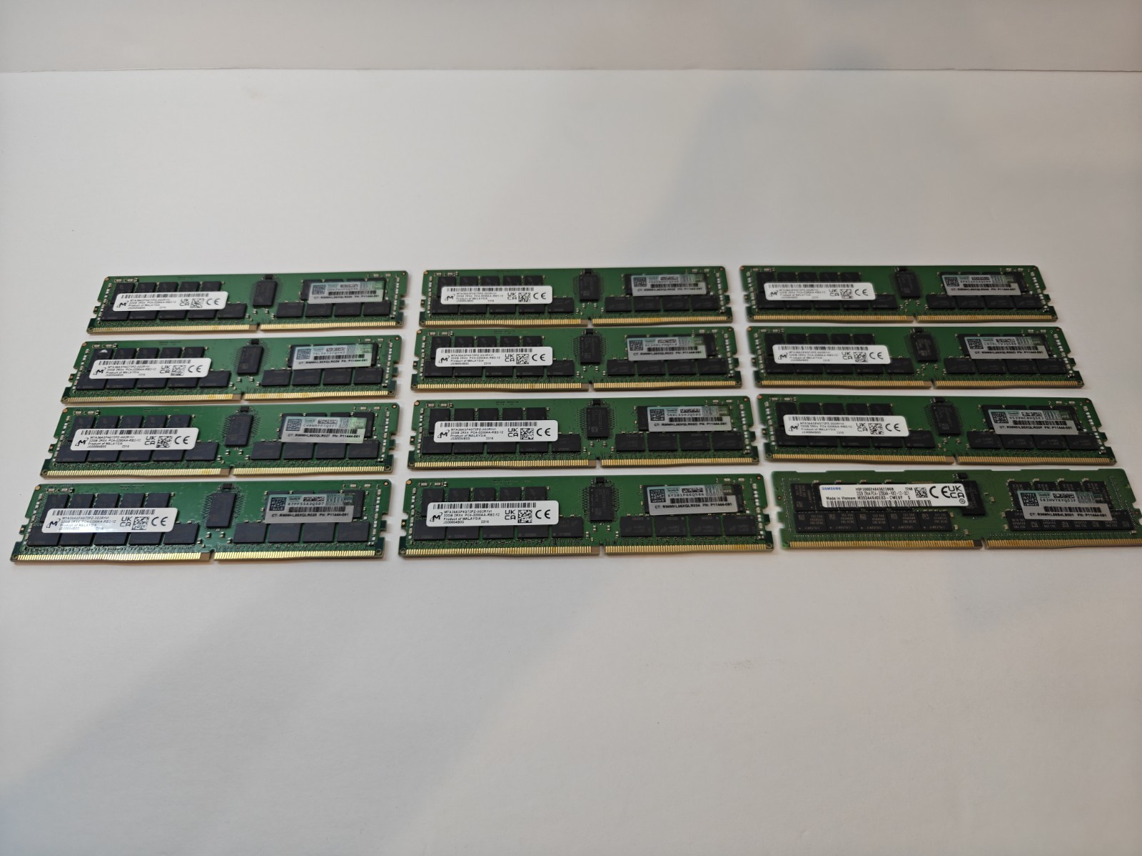 Micron Samsung  Memory Module 32GB ( 32gb x12 DDR4 ) 3200MHz ECC RAM Lot 384gb